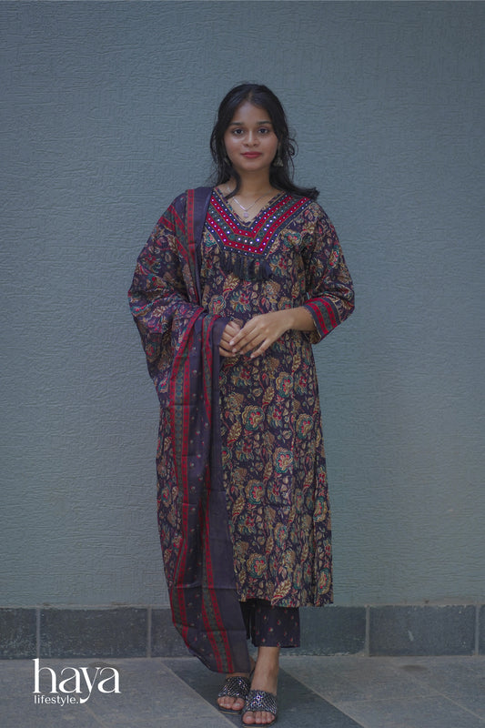 Haya Black Printed V Neck Straight Cut Kurta Set